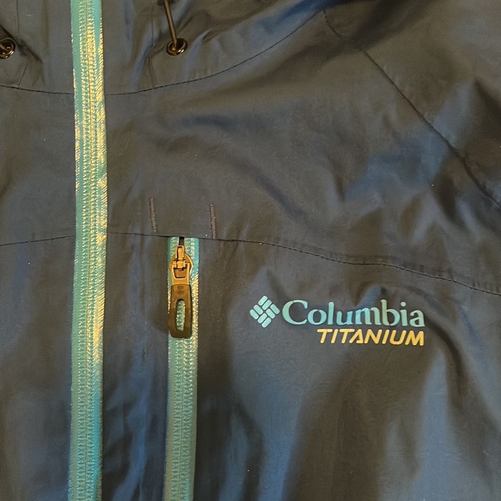 Columbia Titanium Omnitech Rain Jacket - image 2